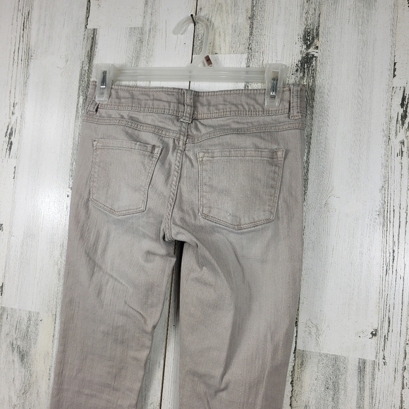 3/$15 Mudd tan low rise skinny Jean's junior size 1 - Picture 5 of 11